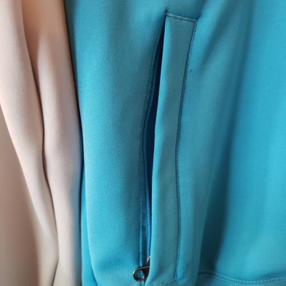 North Face Ladies LG Jacket - Picture 5 of 6